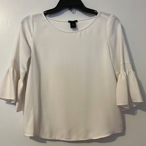 Ann Taylor Petite 3/4 Bell Sleeve Top